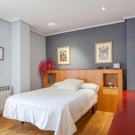 La Casa Del Rio Villa Pedralba Eksteriør bilde